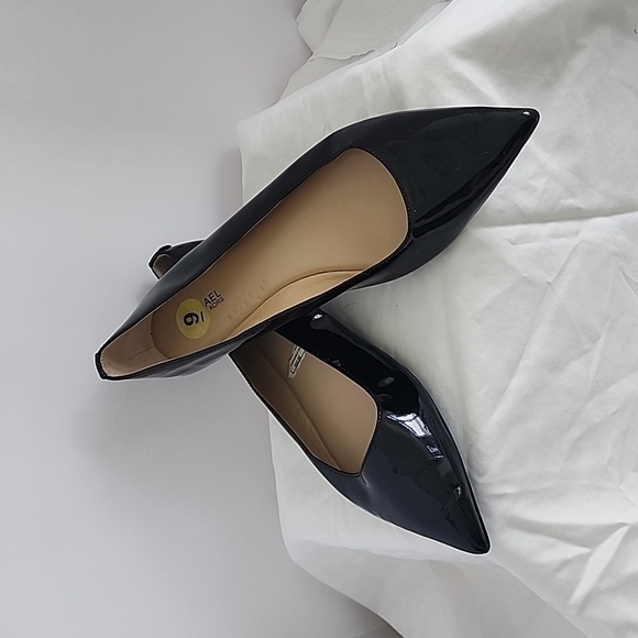 MK pattern leather flats - Picture 1 of 6